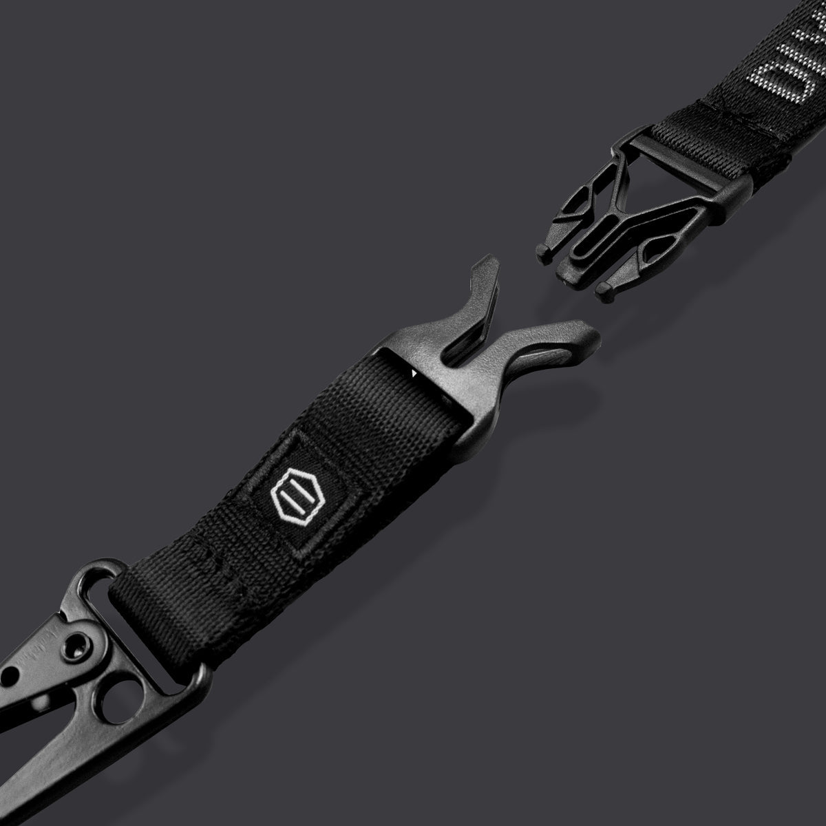 Cordino portachiavi riflettente nero