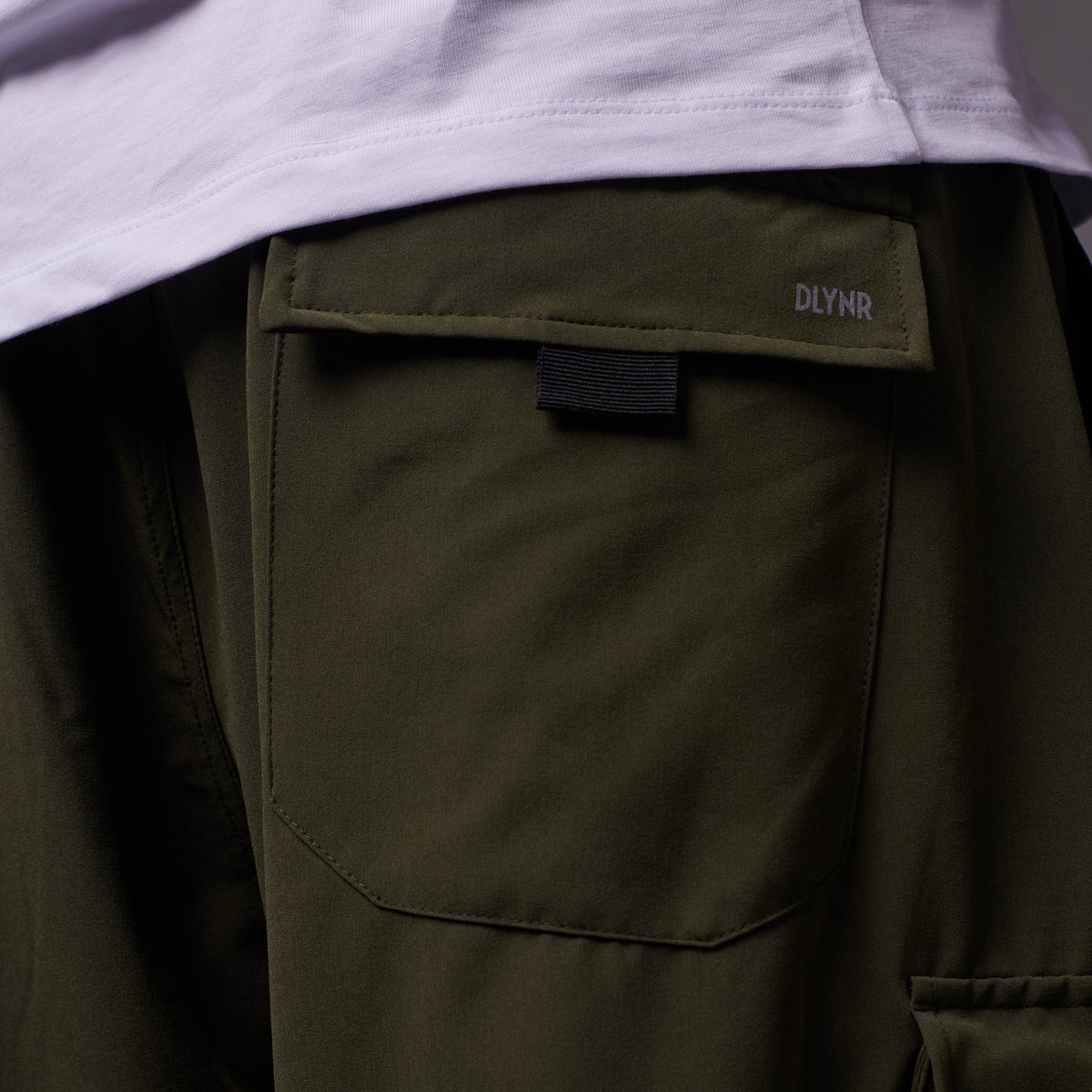Pantaloncini Techno cargo verde
