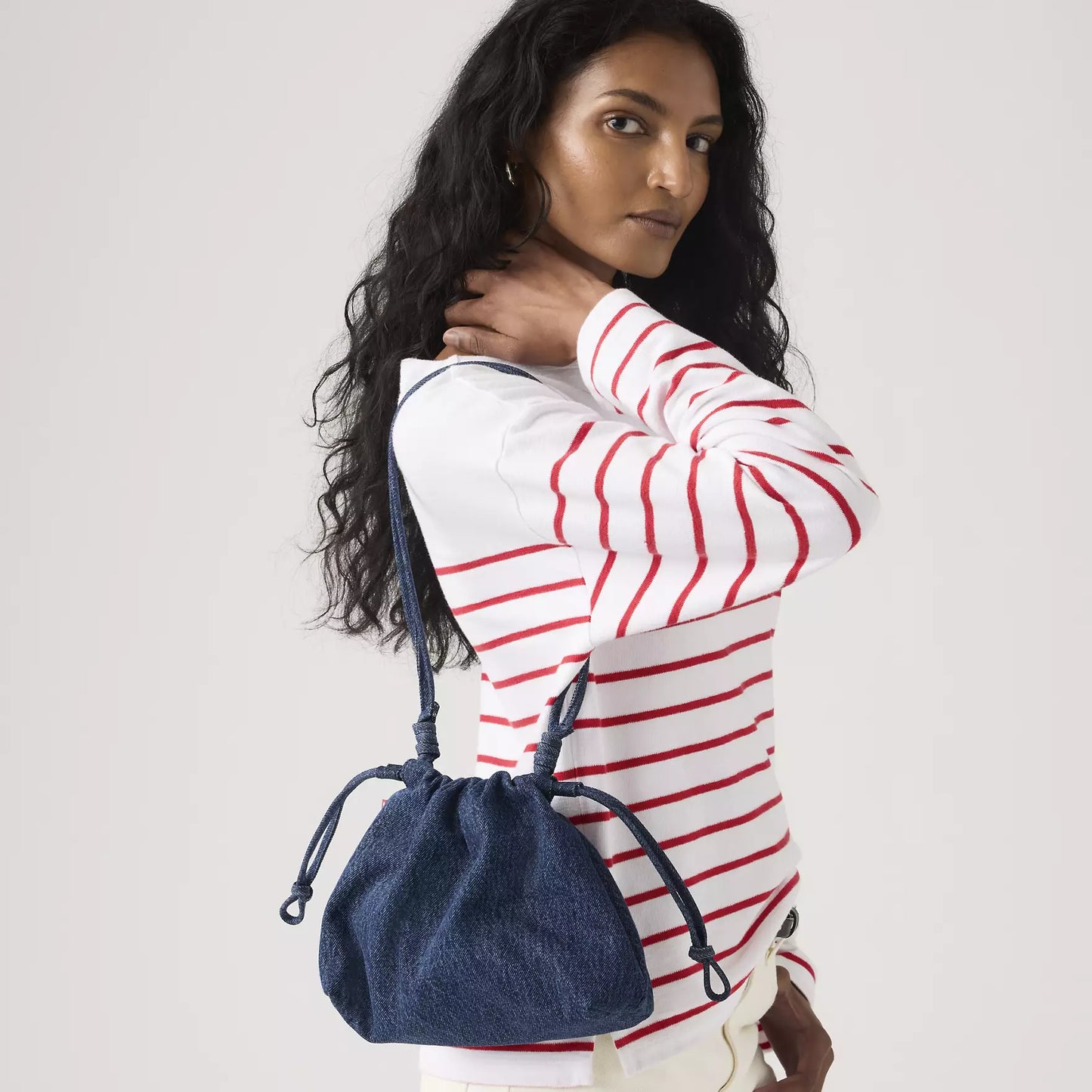 Borsa Isabelle a secchiello in denim scuro