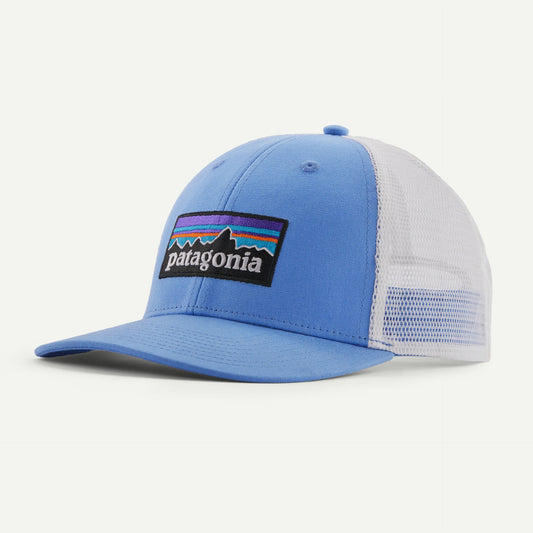Cappellino Patagonia logo retinato celeste
