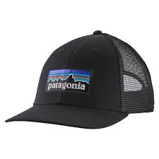 Cappellino Patagonia logo retinato nero
